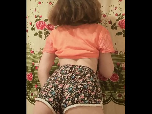 ❤️ Sexy me nyuam mos stripping tawm nws luv ntawm lub koob yees duab Porn video  ntawm peb  ib