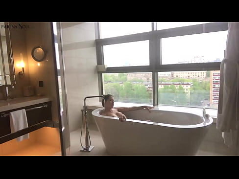 ❤️ Zoo heev babe Passionately jerking tawm nws pussy hauv chav dej Porn video ntawm peb ib