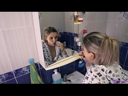 ❤️ Hack nrog cov hluas hauv pajamas xaus qhov ncauj cum hauv lub nroog Yeiuxalees - letty black Porn video  ntawm peb  ib