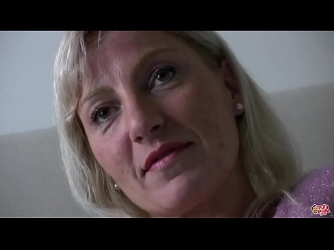 ❤️ Leej niam peb txhua tus fucked ... Poj niam, coj koj tus kheej! Porn video ntawm peb ib